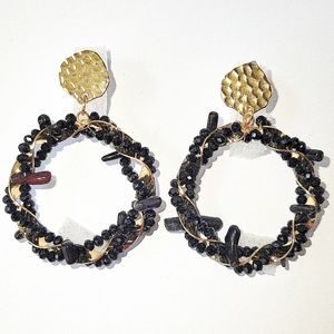 NEW! Black Coral & Glass Faceted Beads Goldtone Drop Hoop Earrings *Holiday*🎁